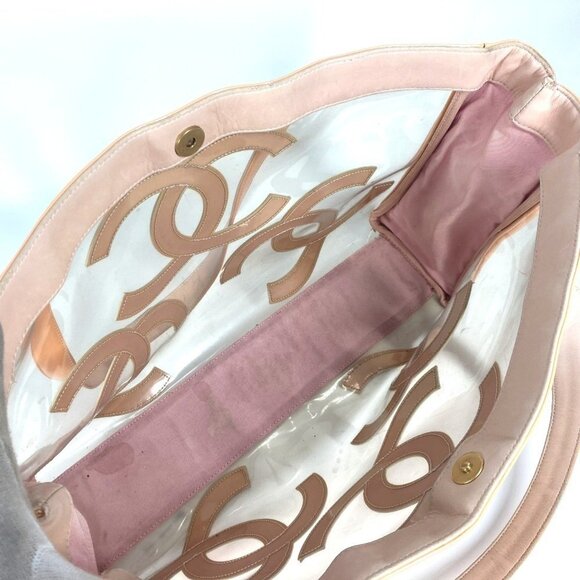 CHANEL Pink Shoulder Bag - Picture 16 of 16